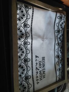 ?Dollar Tree Placemat Wall Art DIY: Easy Budget Home Decor You Can Hang in Minutes